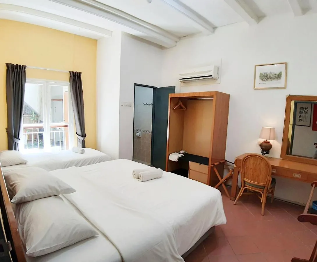 Heeren Inn Melaka 2*, Malacca